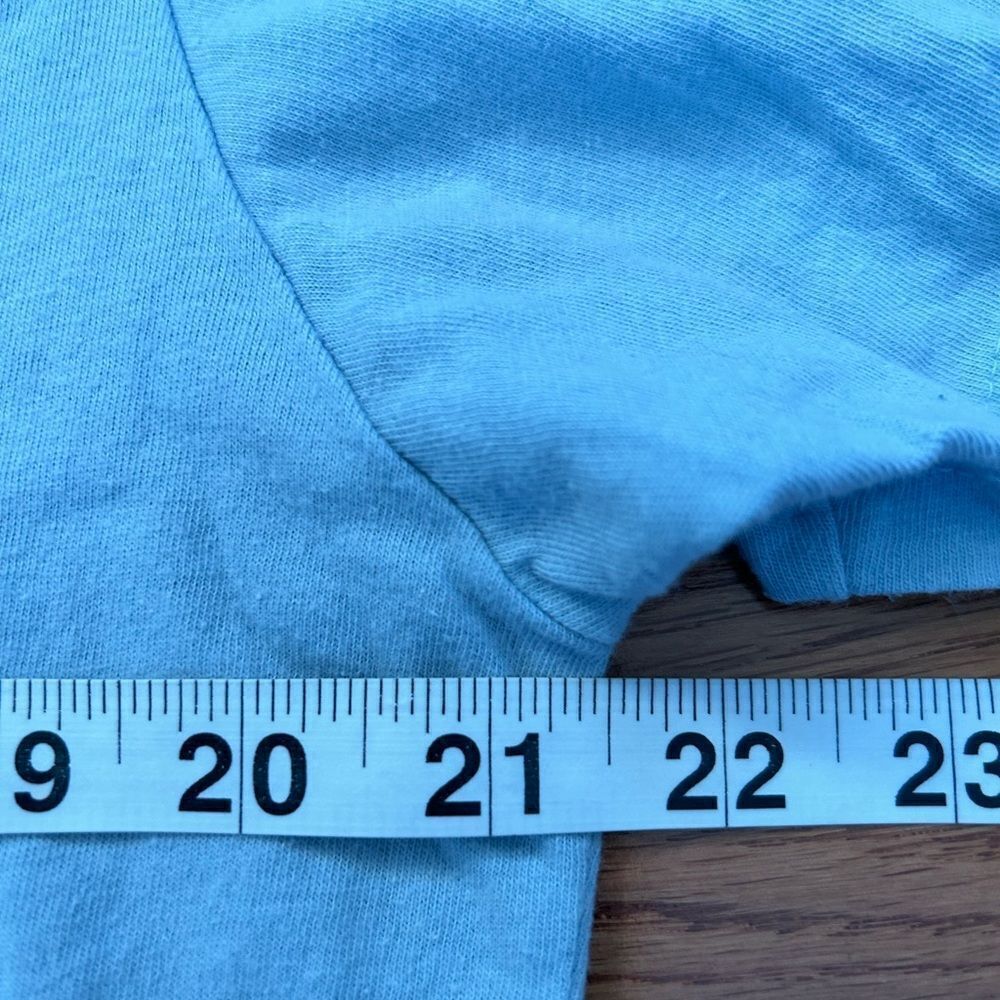 Dolly Parton Tshirt - Picture 2 of 3